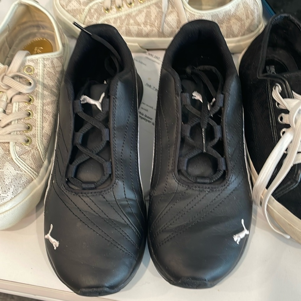 BRAND NEW PUMA RUNNING SHOES